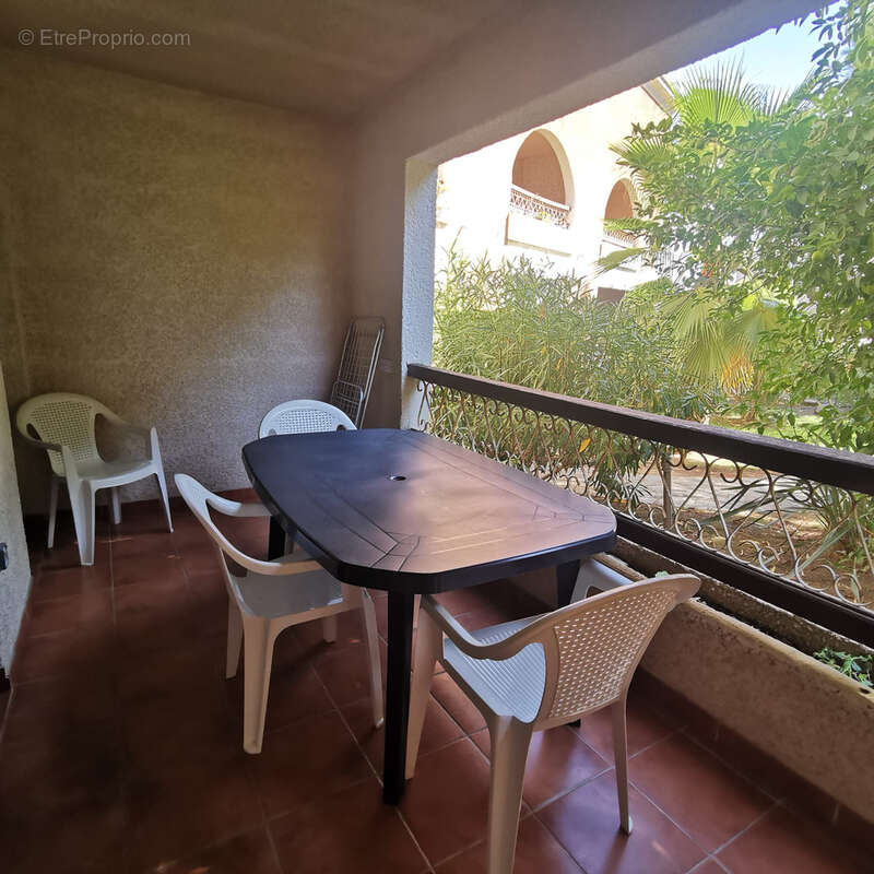 T3 avec terrasse, vue jardin - photo 9