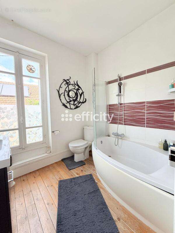 Maison 135 m² à Juziers  - photo 8