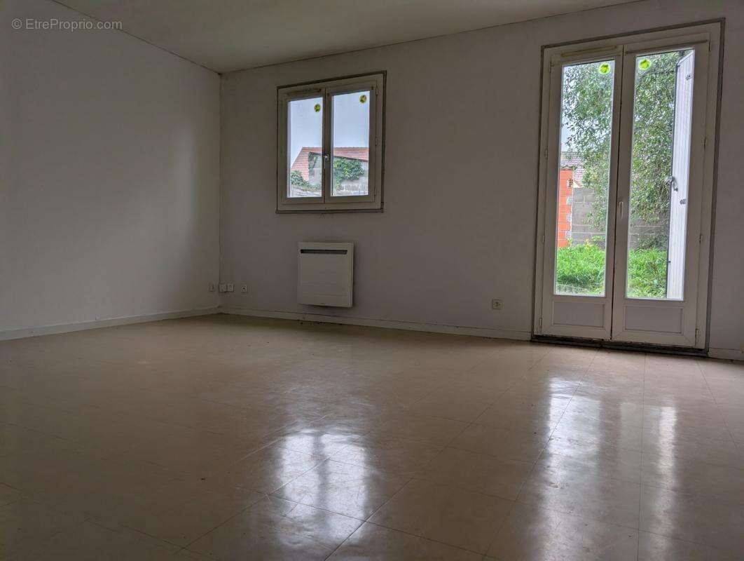 Maison à SAINT-POURCAIN-SUR-SIOULE