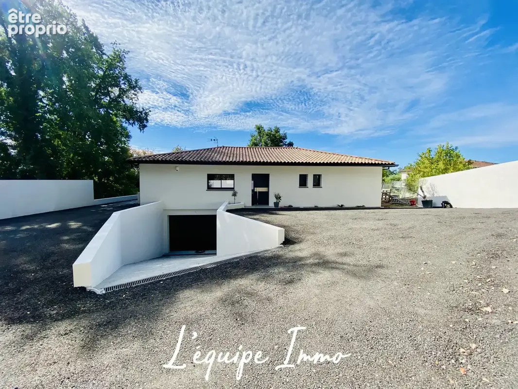 Photo Maison à Pujaudran au prix de 455 000€