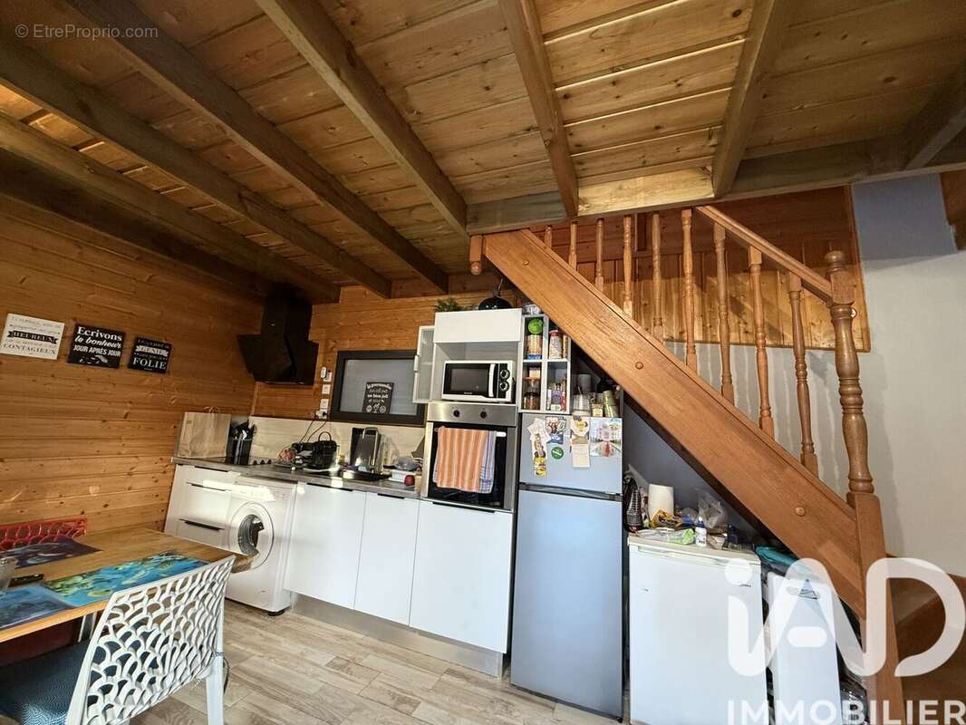 Photo 9 - Maison à LES TROIS-BASSINS