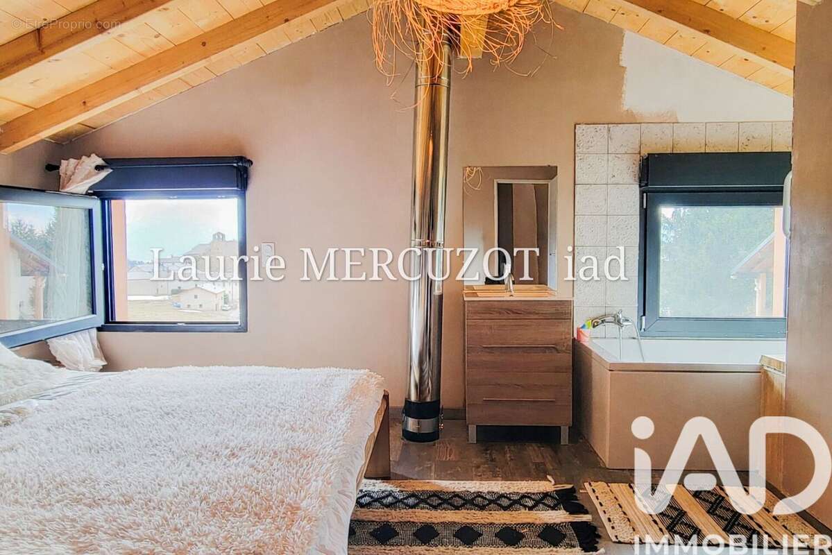 Appartement 69 m² à La Llagonne  - photo 7