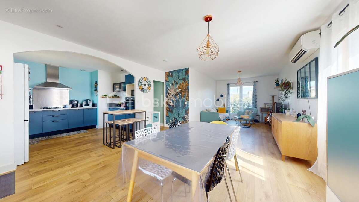 Maison à BAGNOLS-SUR-CEZE