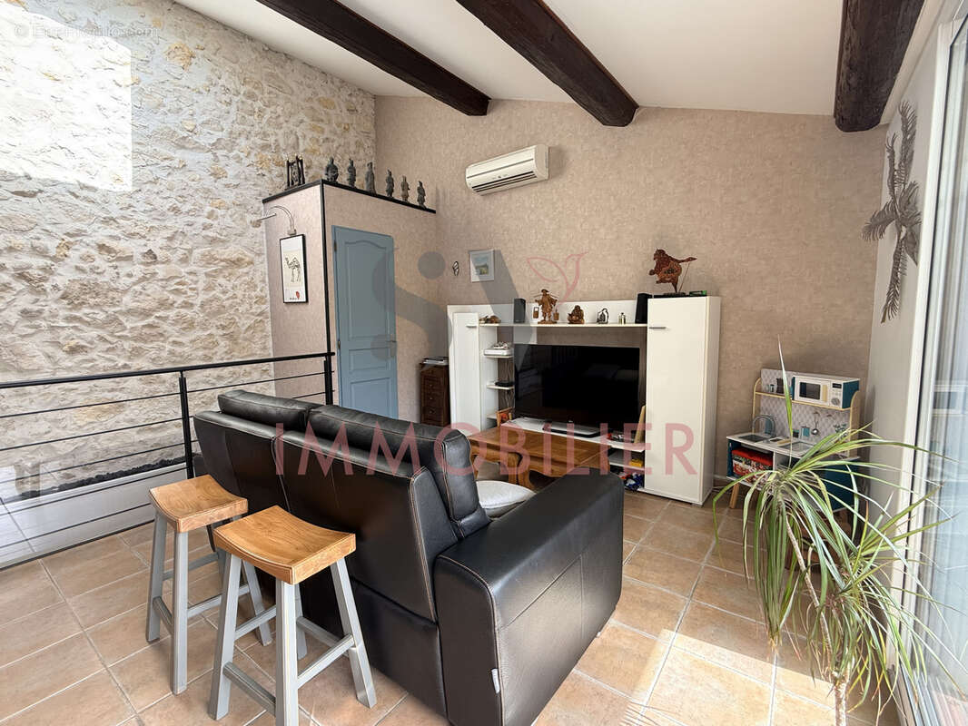 Maison à LESPIGNAN