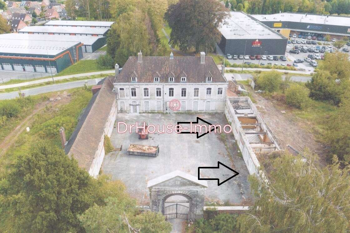 Commerce à FOUQUIERES-LES-BETHUNE