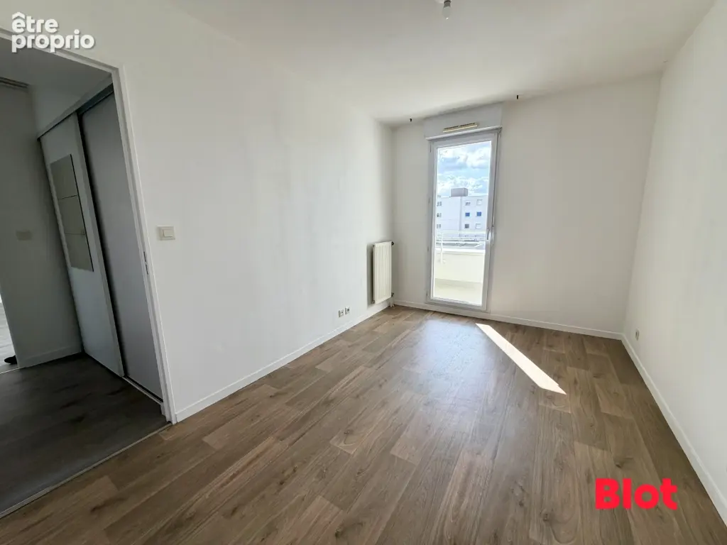 Appartement 2 pièces 42 m² à vendre à Rennes (35000) - photo 4
