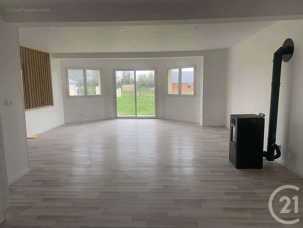 Maison 118 m² à Bernay  - photo 3