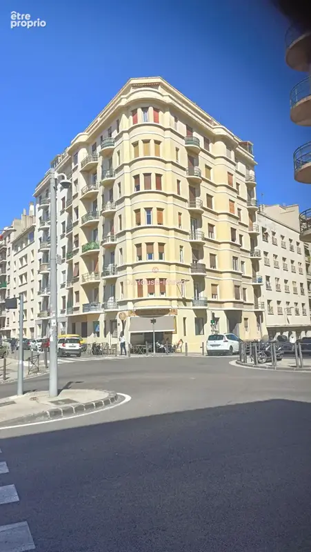 Appartement 2 pièces 57 m² à vendre à Marseille-3e (13003) - photo 8