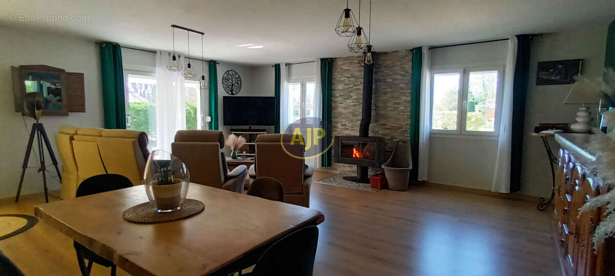 Maison à SAINT-VIVIEN-DE-MEDOC