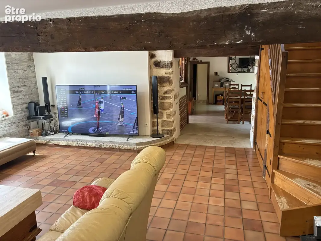 Maison 5 chambres , terrain 549 m² - photo 4