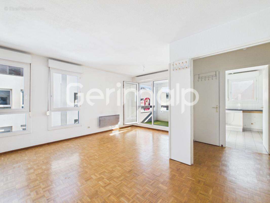 Appartement à CRAN-GEVRIER