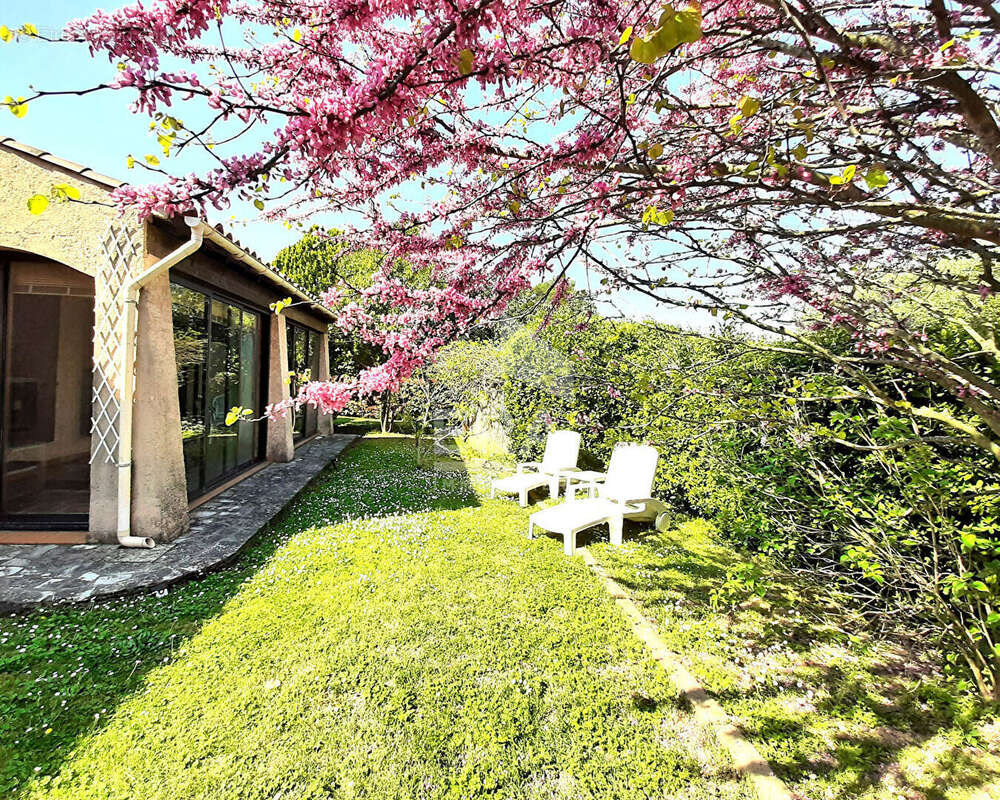 Maison à MOUANS-SARTOUX