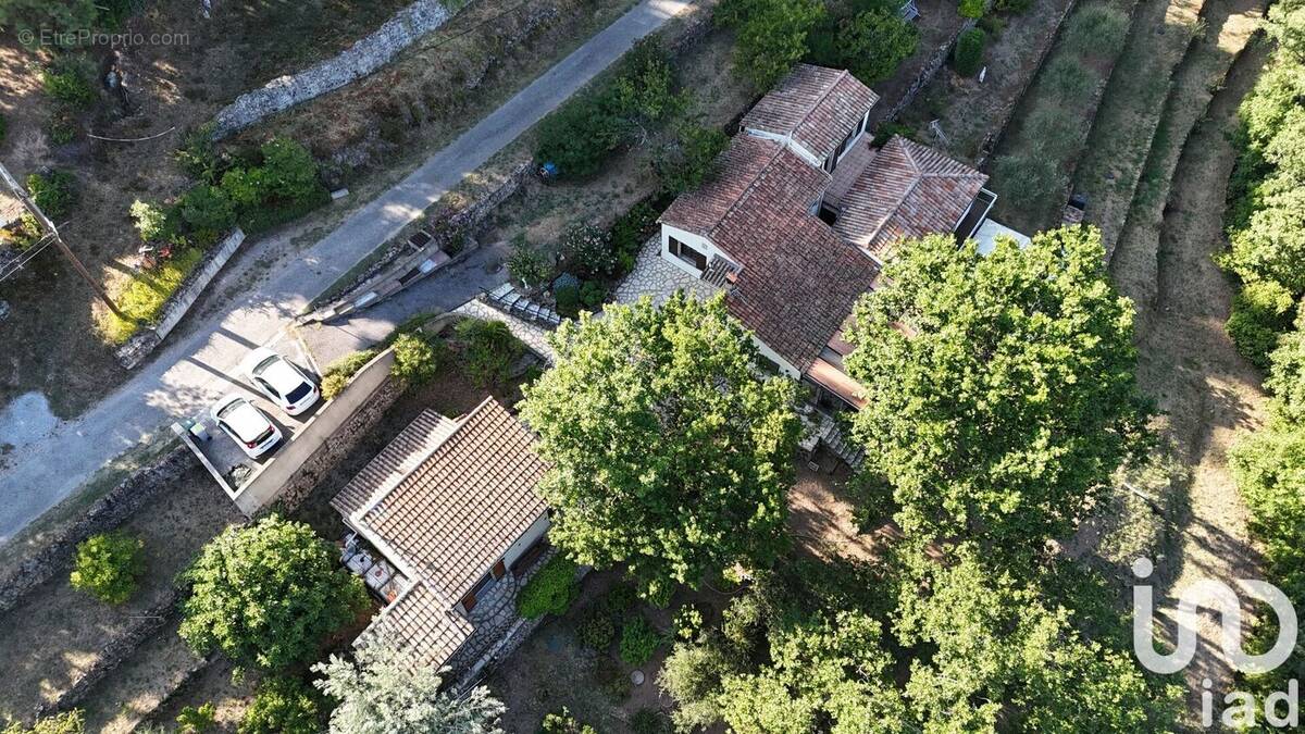 Photo 1 - Maison à CHASSIERS