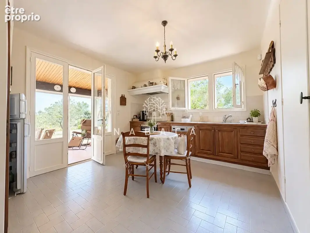 Maison 6 pièces 195 m² à vendre à Fayence (83440) - photo 7