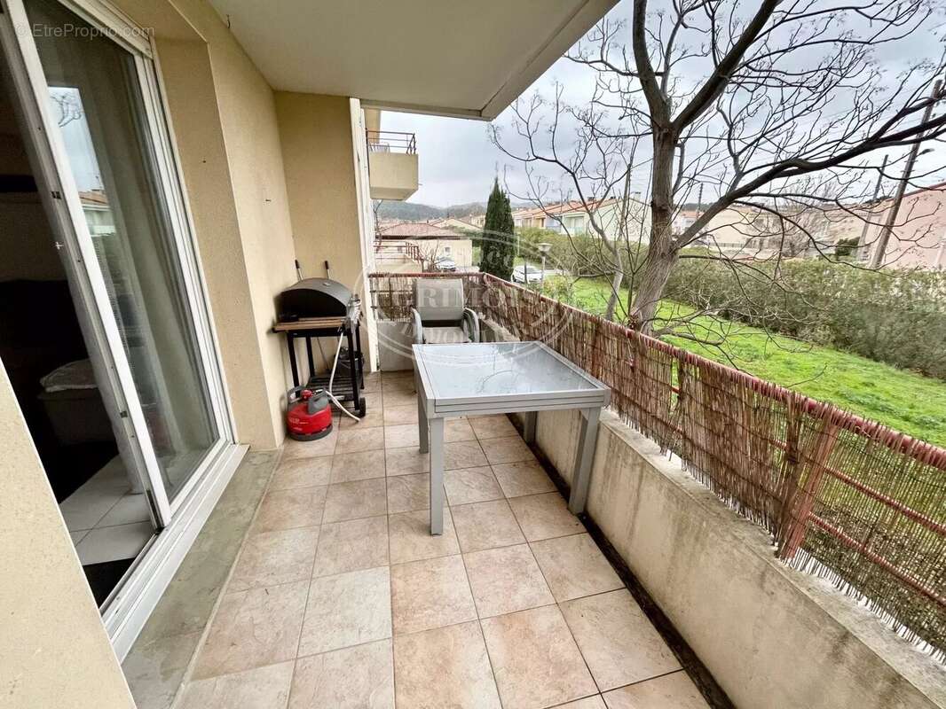 Appartement à LEZIGNAN-CORBIERES