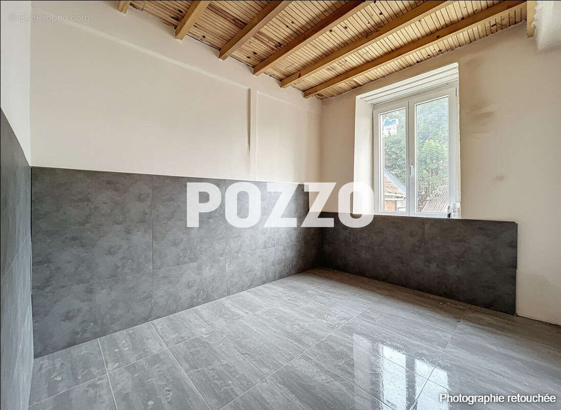 Maison à TESSY-SUR-VIRE