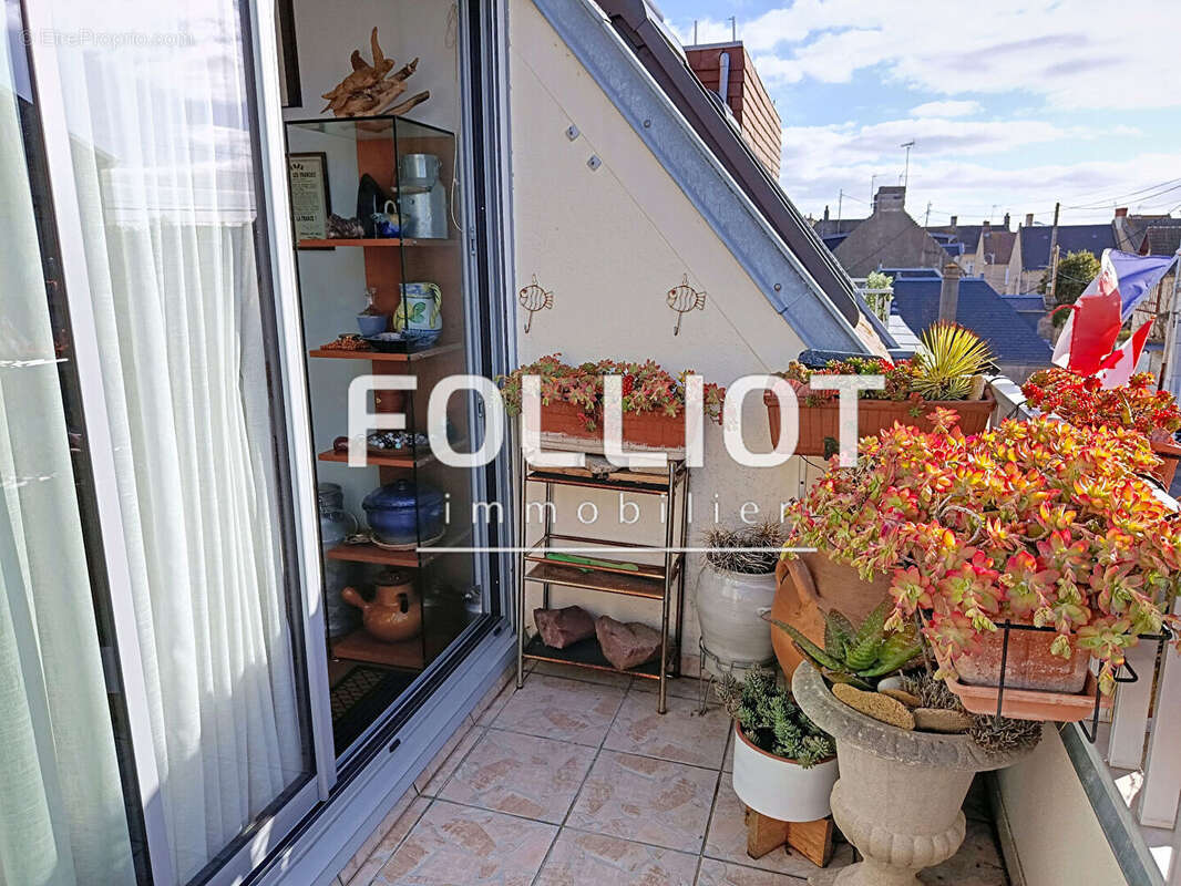 Appartement à COURSEULLES-SUR-MER