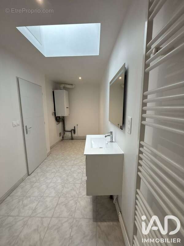 Maison 109 m² à Venette  - photo 8