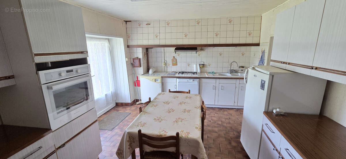 Maison à MARCY