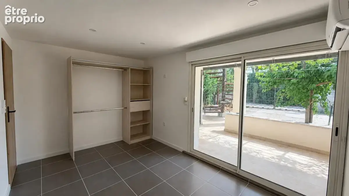 Ensemble immobilier : Maison de rapport et Terrain constructible avec division parcellaire réalisée - Potentiel locatif proche d - photo 9