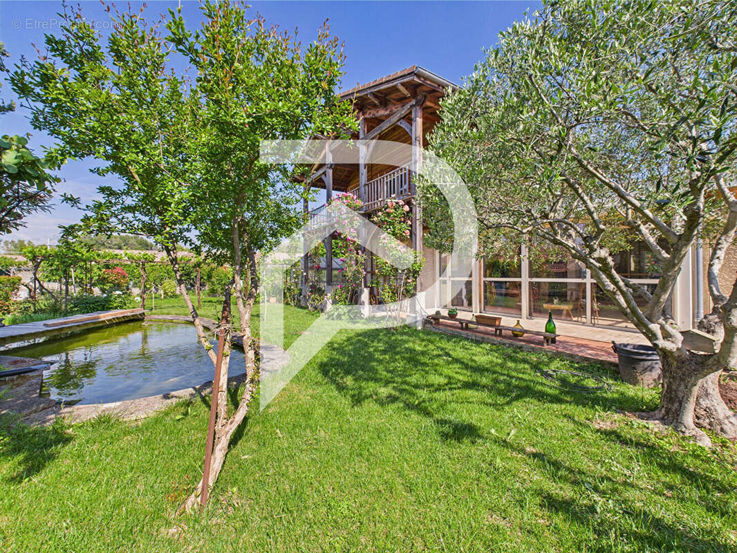 Maison à LIVRON-SUR-DROME