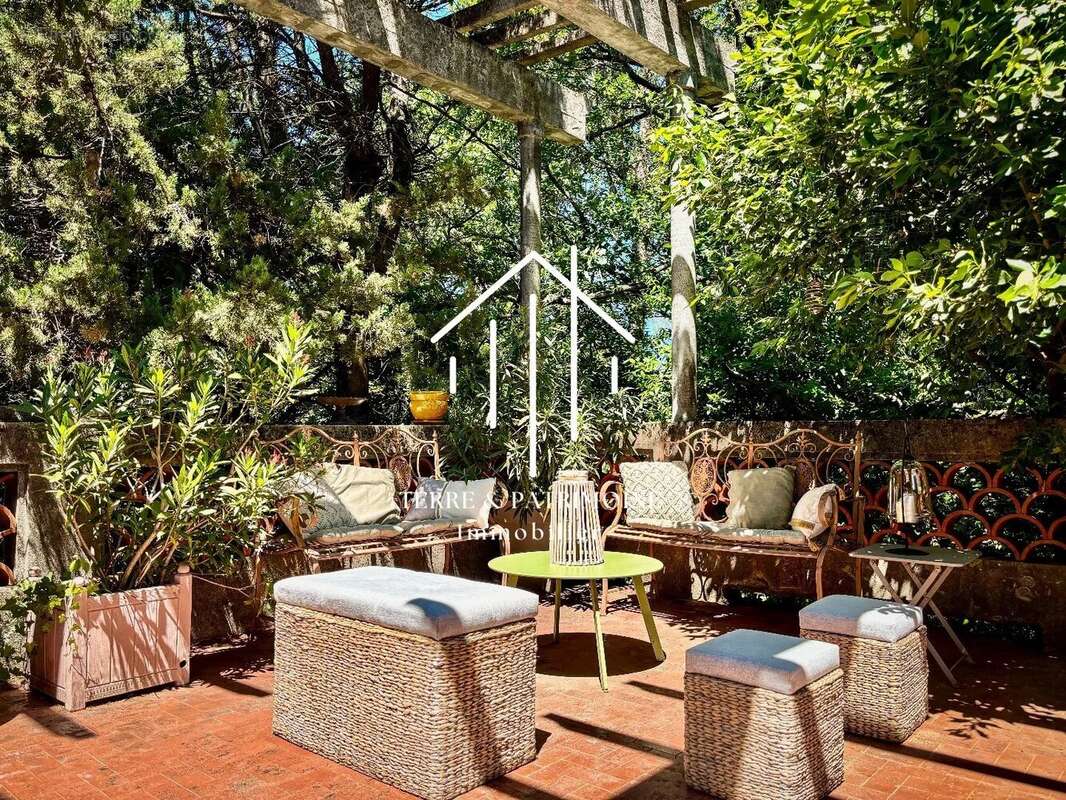 Maison à VALLON-PONT-D&#039;ARC