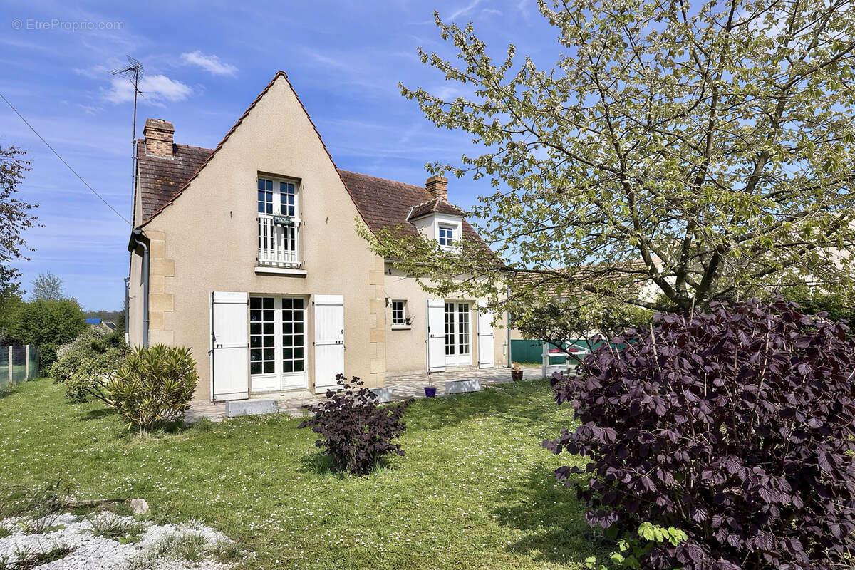 Maison à SENLIS