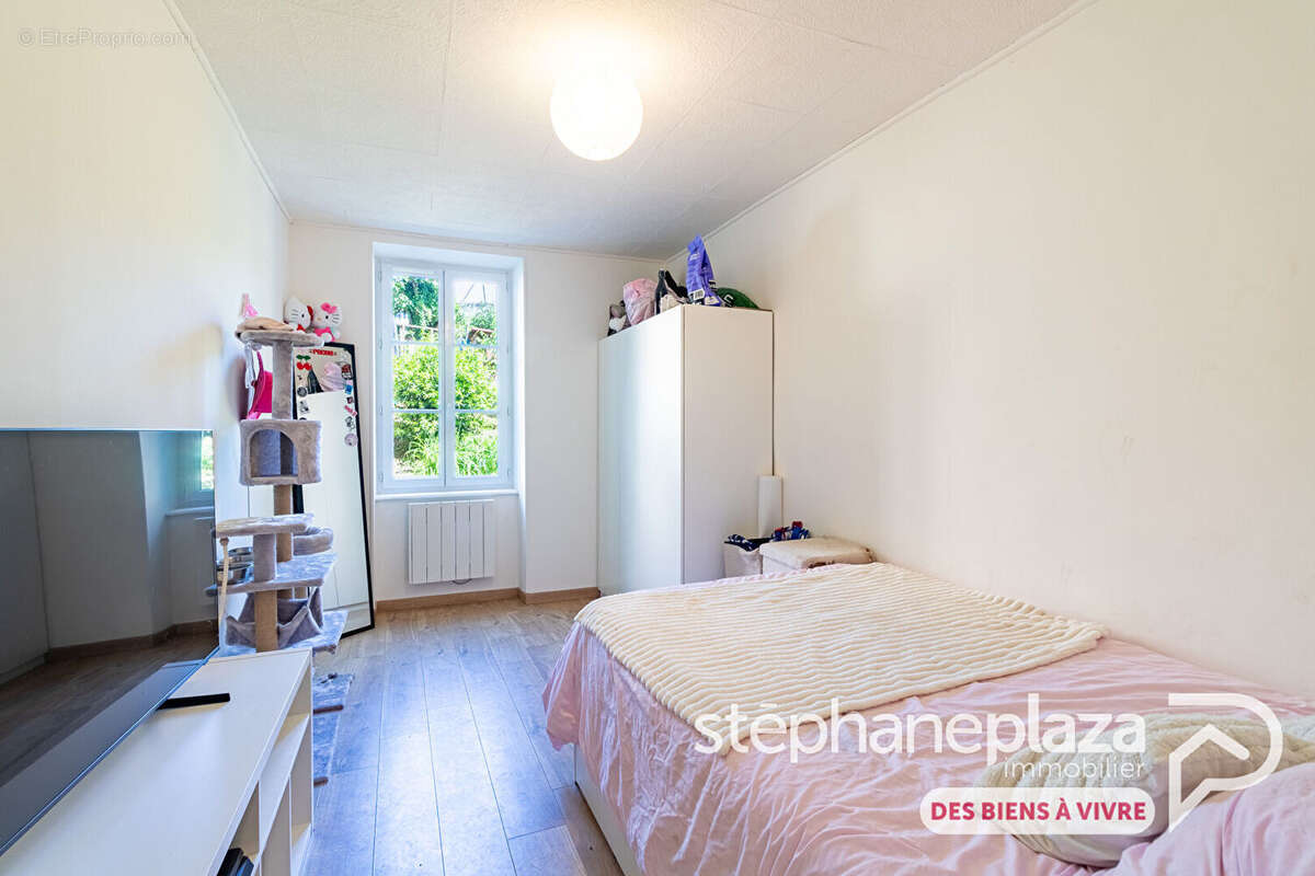 Appartement à COLIGNY