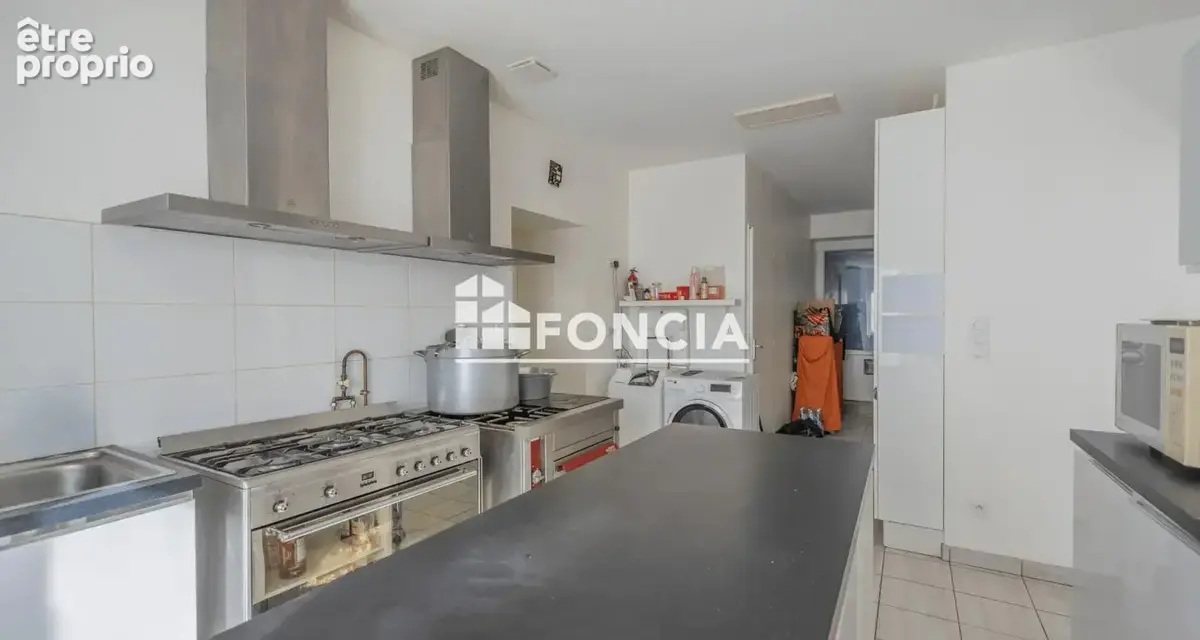 Local commercial + appartement T3 – 138 m² – Centre-ville Firminy - photo 9