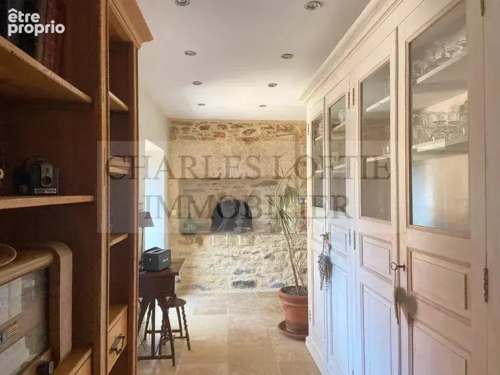 Somptueuse maison de maître avec gîte, dépendances et piscine naturelle - photo 9