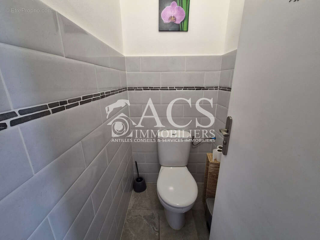 Maison F4 + F5 meublé et équipée en très bon état. - photo 19