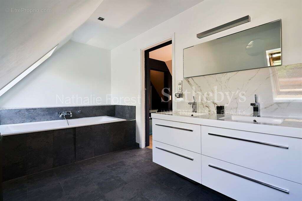 Maison à CAMPHIN-EN-PEVELE