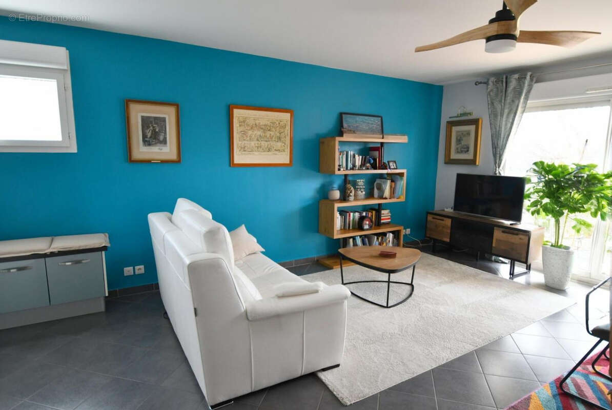 Appartement à PREVESSIN-MOENS