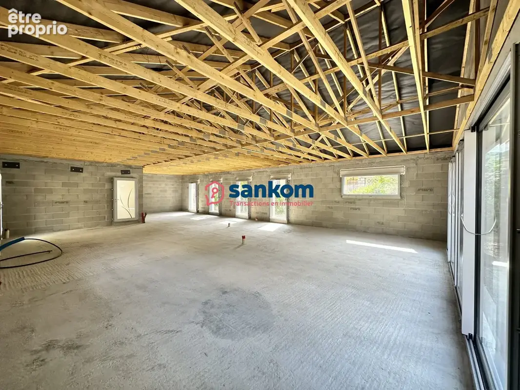 Maison 125 m² à Vals-Pres-Le-Puy  - photo 5