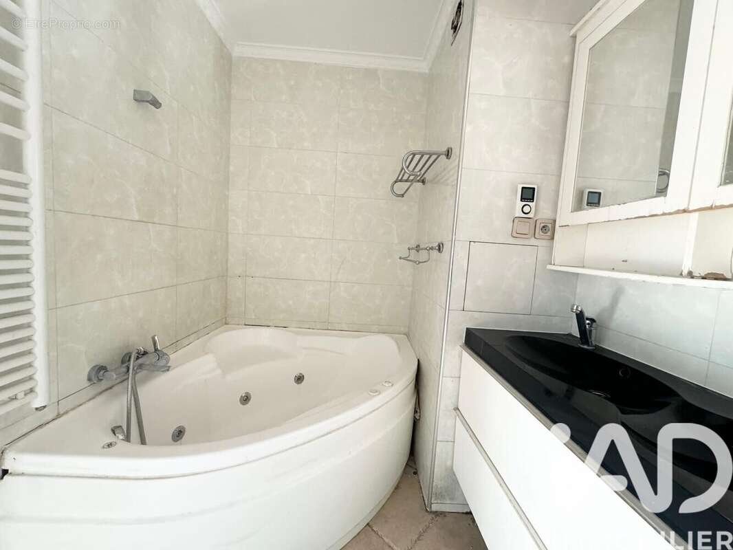 Photo 8 - Appartement à PANTIN