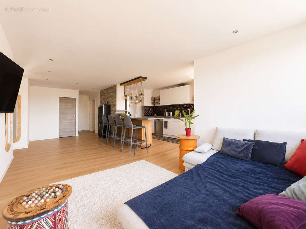 Appartement à MARSEILLE-13E