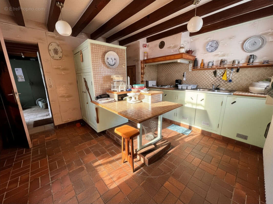 Maison à POUILLY-SUR-SAONE