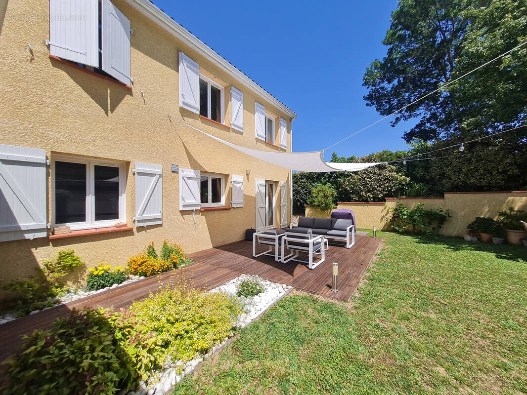 Maison à CARAMAN