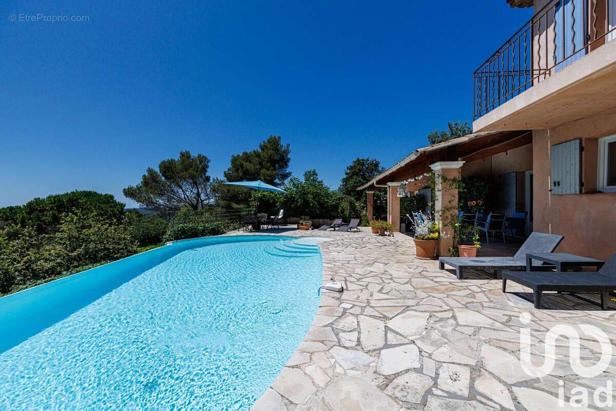 Photo 9 - Maison à TOURRETTES-SUR-LOUP