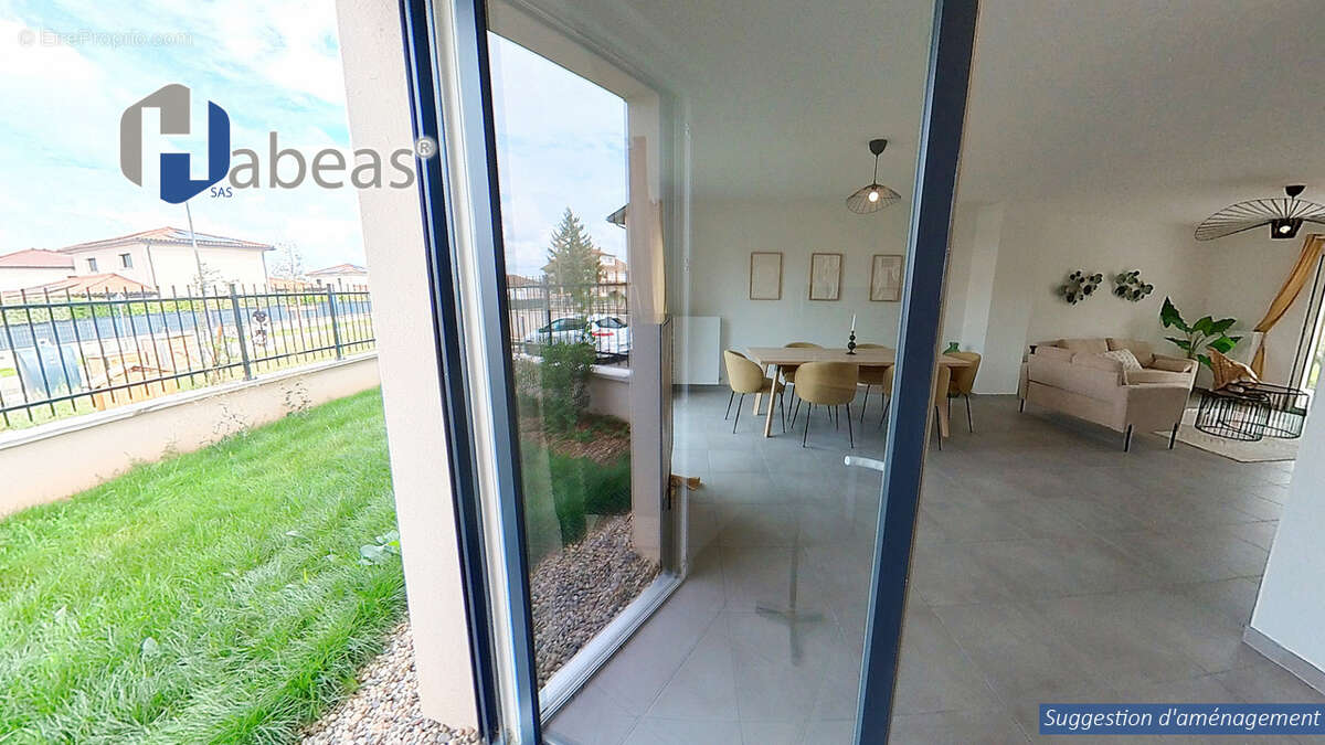 Maison à SAINT-PIERRE-DE-CHANDIEU