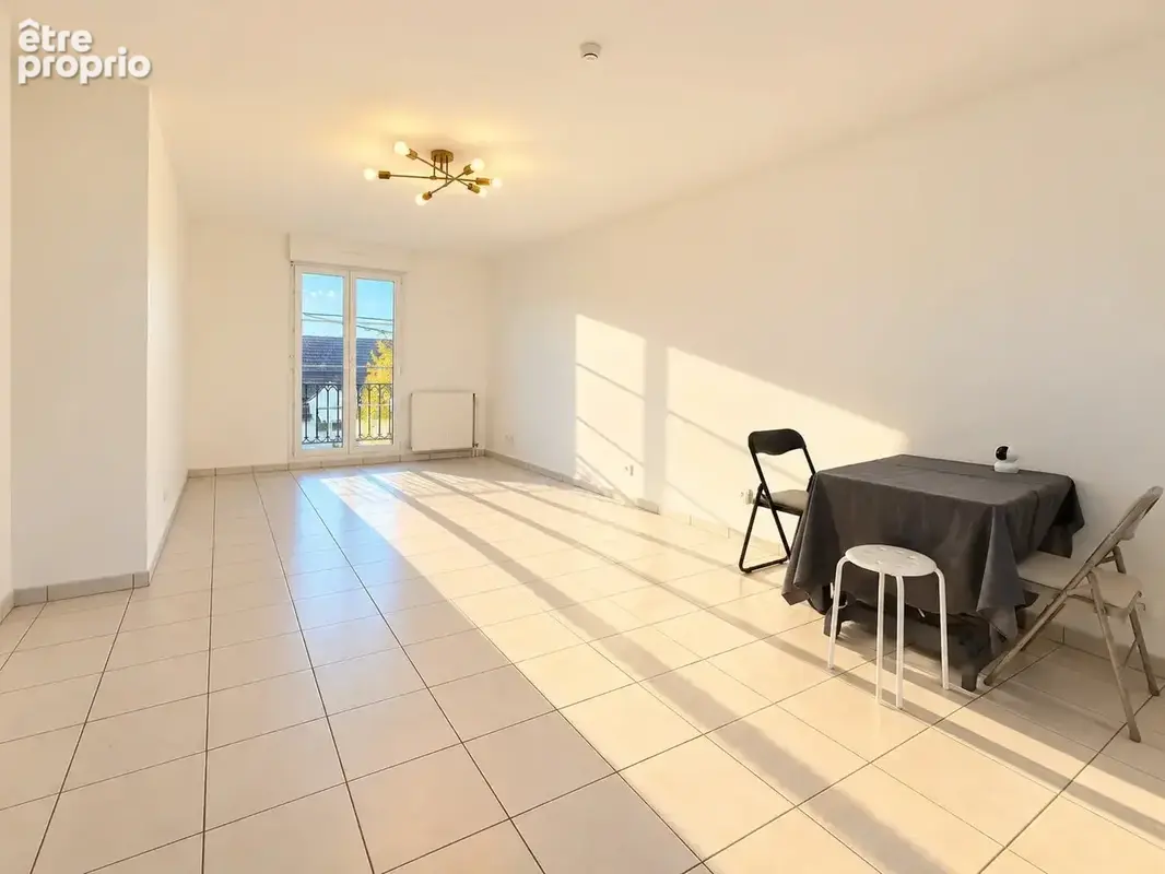 Appartement 3 pièces 66 m² à vendre à Chennevieres-Sur-Marne (94430) - photo 2