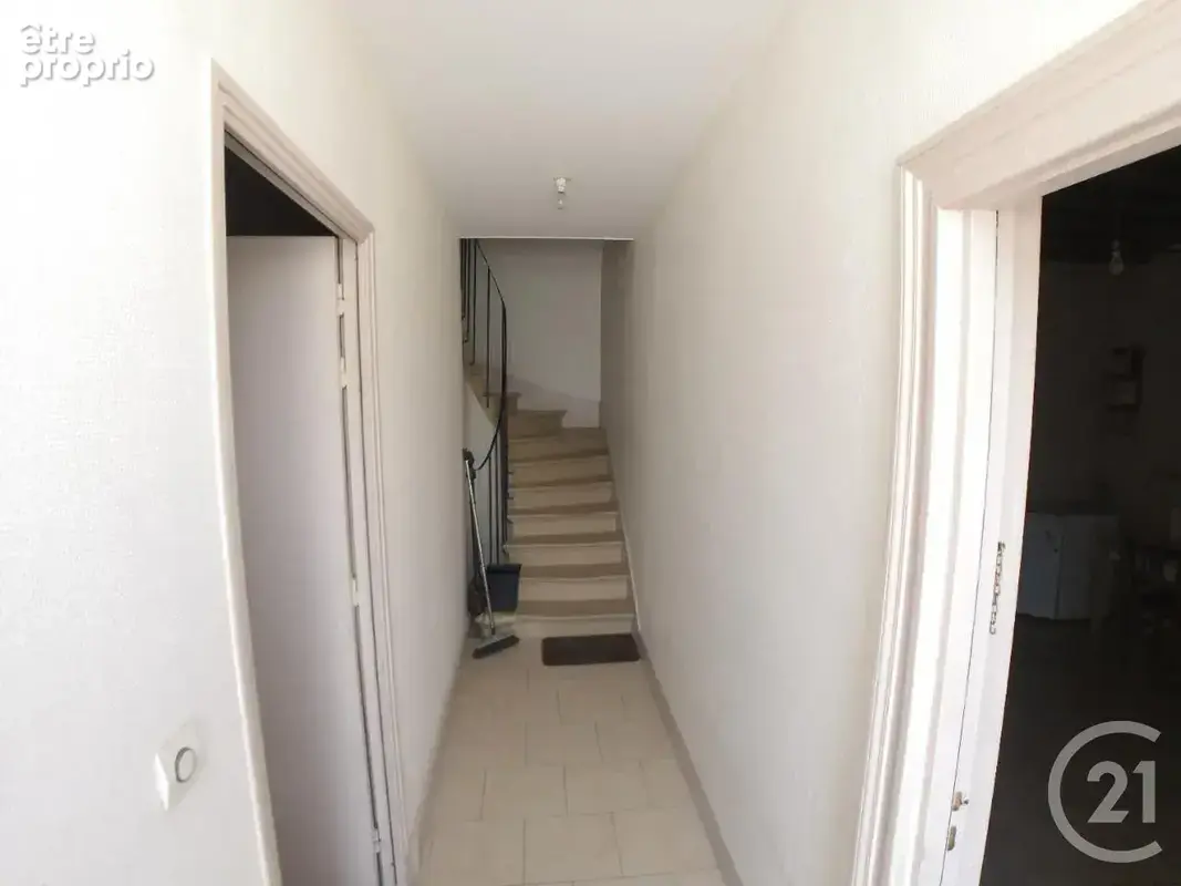 Maison 41 pièces 105 m² à vendre à Clamecy (58500) - photo 2