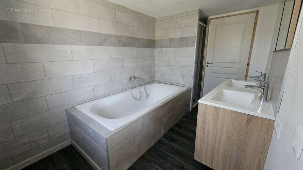 Appartement à DELLE