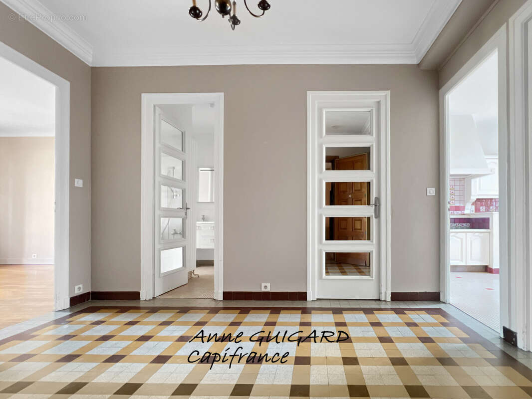 ANNECY (74) - Appartement 3 PIECES de 91m² de style Bourgeois avec cave - photo 14