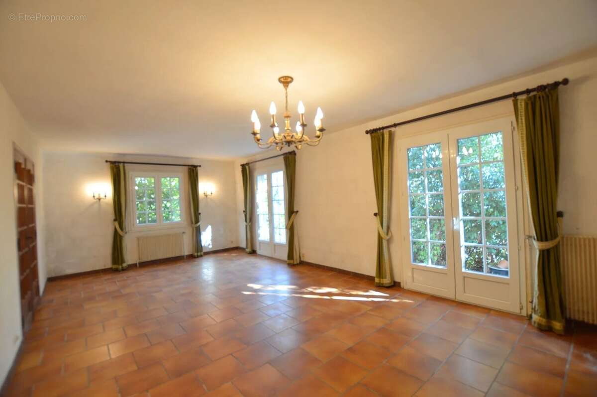 Maison à CASTELNAU-LE-LEZ