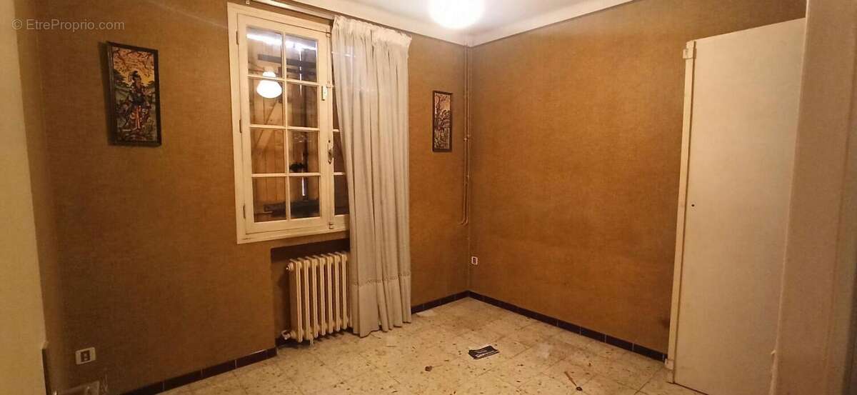 Terrain à MARSEILLE-13E