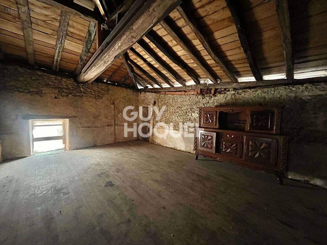 Appartement à GEAUNE