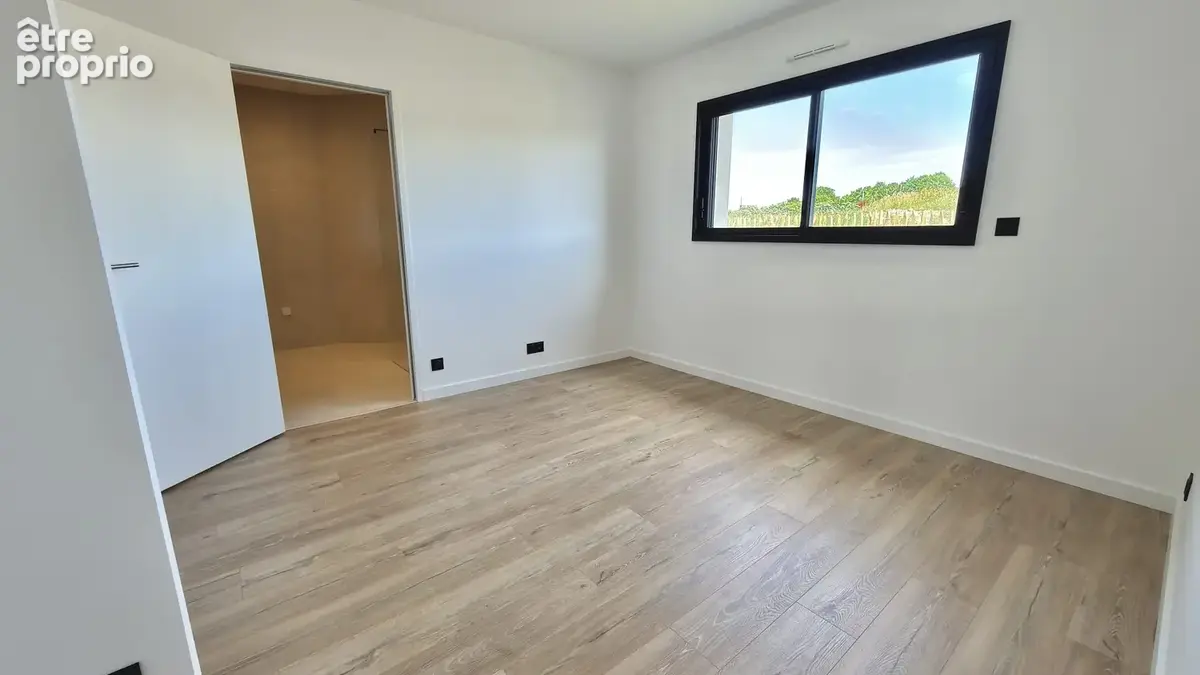Maison 7 pièces 169 m² à vendre à Chateaugiron (35410) - photo 8