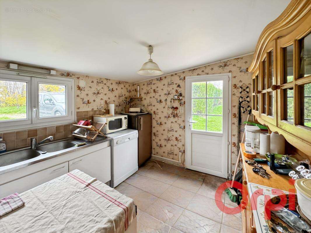 Maison à SAULZAIS-LE-POTIER