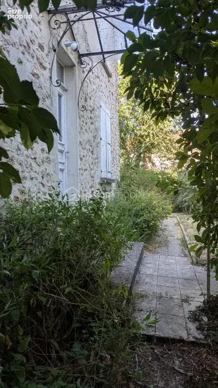 Maison en pierres à fort potentielle à réhabiliter. Fort potentiel - photo 3